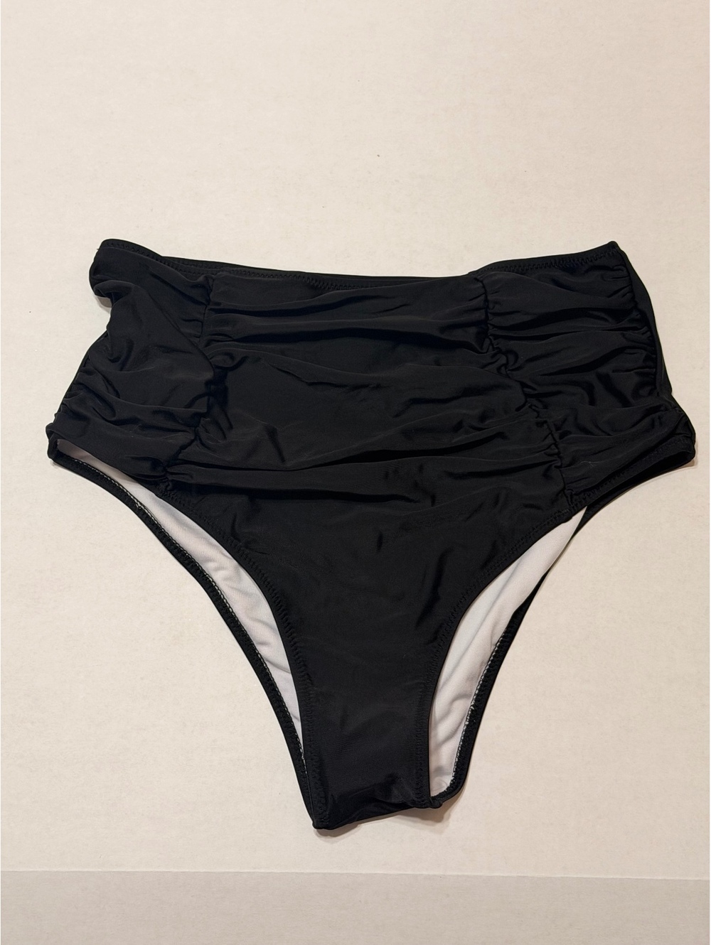 CUPSHE Black Ruched High Waisted Bikini Bottoms Size Large
